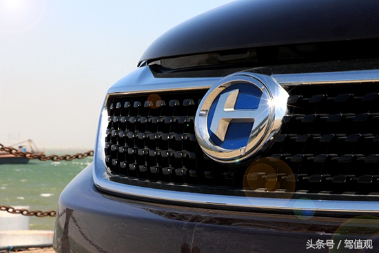 北汽昌河q352018手动炫智版,最新款昌河q35试驾视频