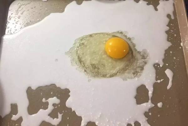 正宗广东肠粉做法和配料视频教程,广东两块钱一份的肠粉怎么做的