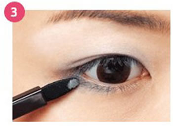 小眼内双肿眼泡怎样画眼妆,小眼内双肿眼皮眼妆教程
