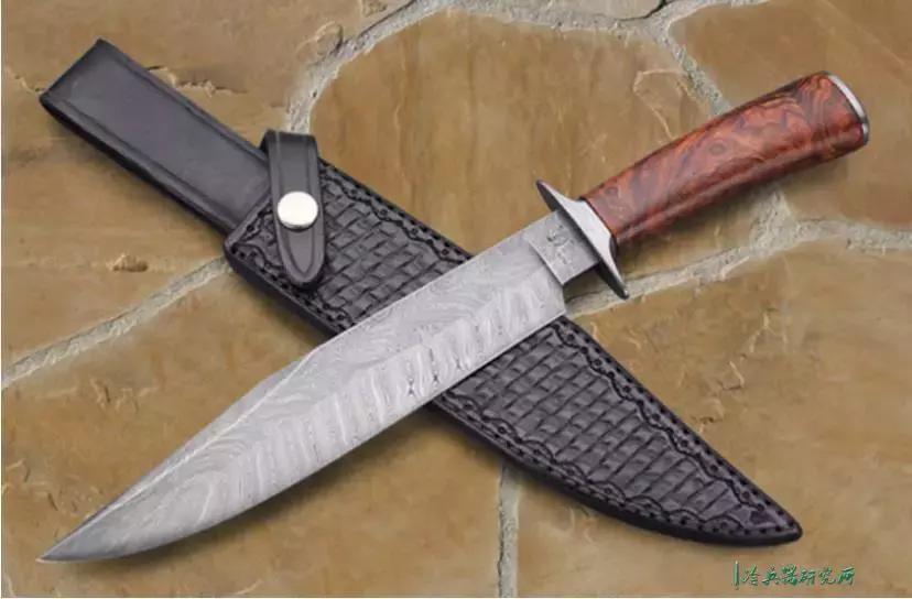 凯文卡森刀剑图片 (凯文卡森刀剑大马士革)