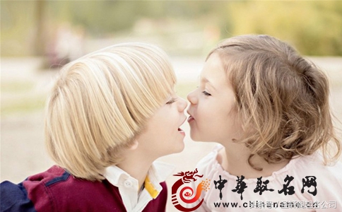 唐诗取男孩新颖有内涵的名字,唐诗起名简单大气四字女孩