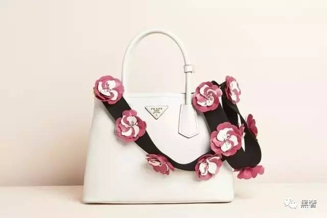 prada杀手包新老对比,prada新杀手包二手