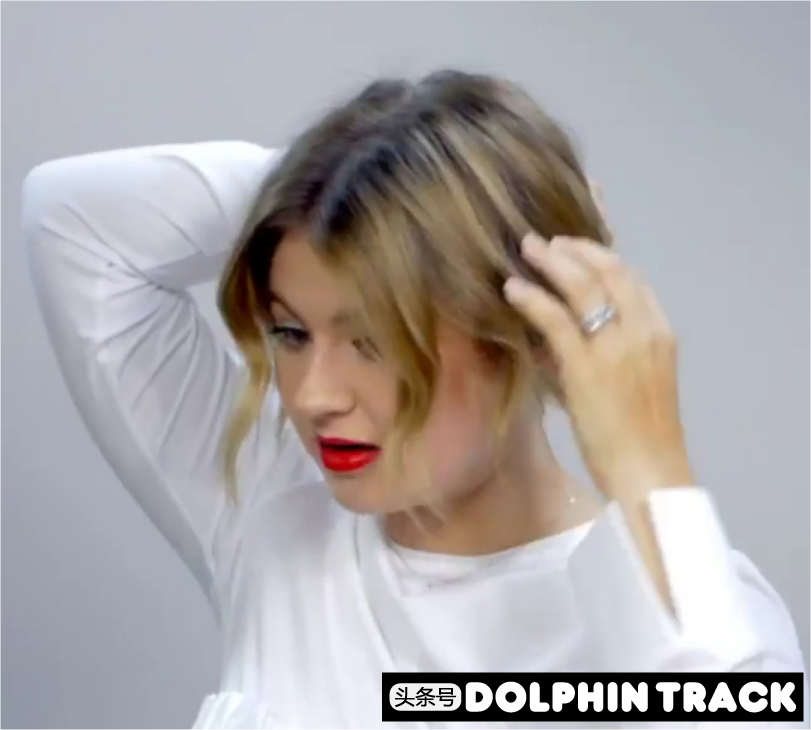 法式珍珠发带短发编发教程,适合中短发的编发ins