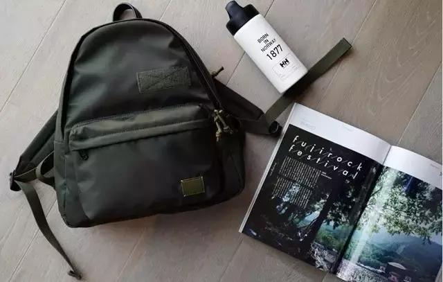 20款好看又实用的女士双肩包推荐,刘雯斜挎休闲包