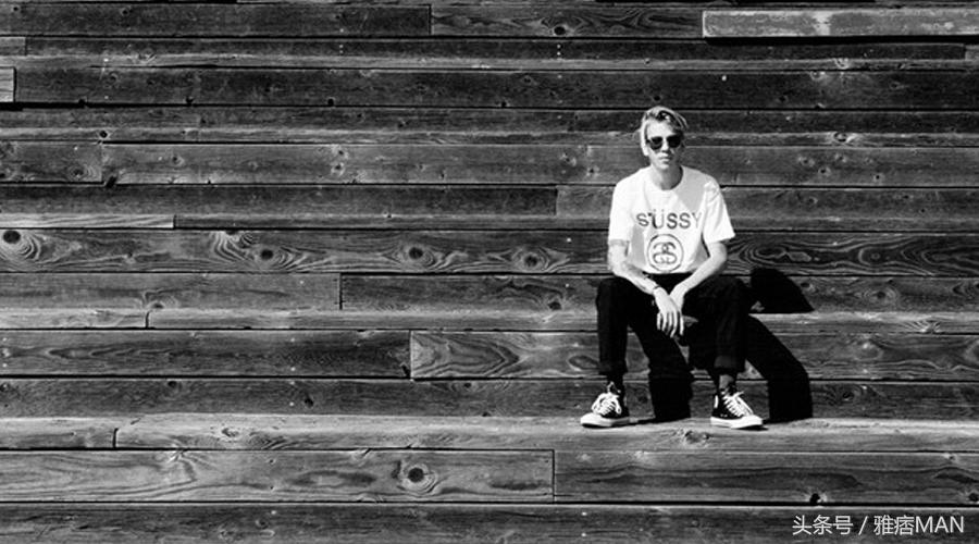 一夜爆火的服装店,年轻人喜爱的潮牌有哪些