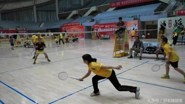 羽毛球拍用多少磅的合适,你的拍子多少磅