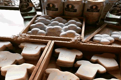 FFFFFFT不是乱码，这是世界第一家白T专卖店