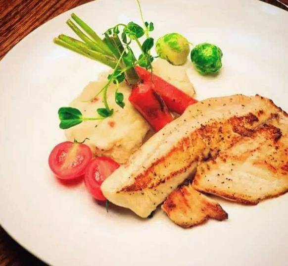 看完京东、网易、快播的福利，我一定是进了一个假的互联网公司