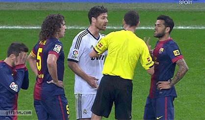 足球搞笑图片小视频,足球搞笑乌龙球gif