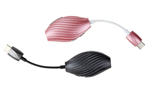 你一展歌喉的最好伴侣，来自天籁K歌美音手机声卡！