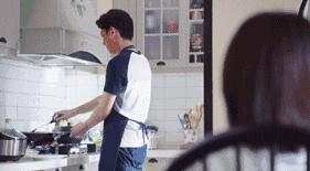 靳东霸道腹黑 (靳东高于常人的淡定和温和)