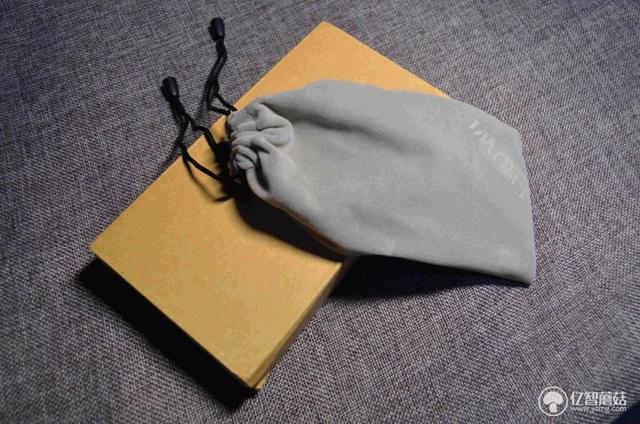 66w超级快充移动电源测评,唯快不破