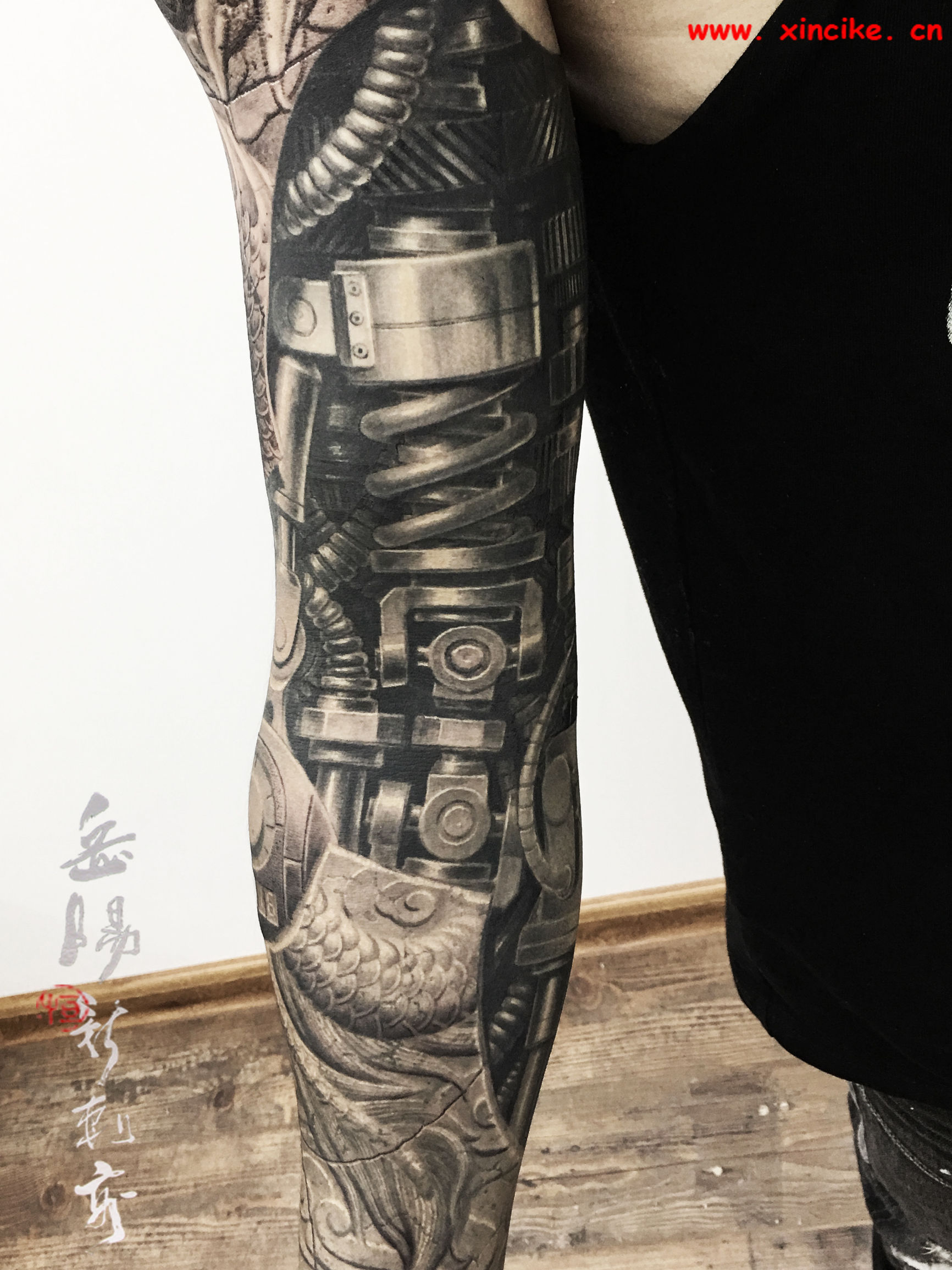 岳阳新刺客纹身图,岳阳新刺客花臂纹身作品