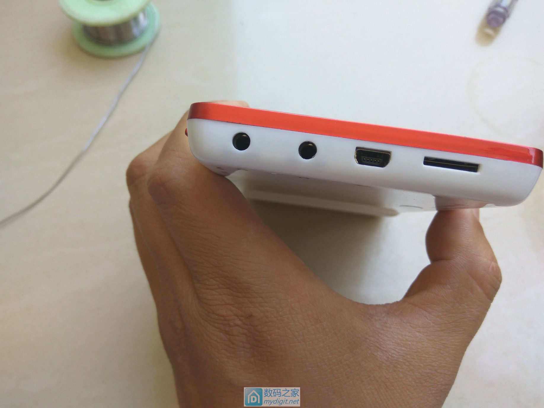 拆一台麦迪M188旗舰版MP5*放播**器