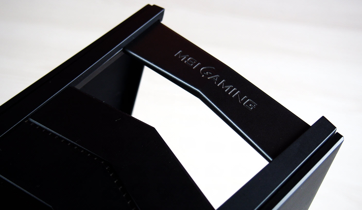 总算赶上活动了,这玩意玩单机游戏两年不用担心啊