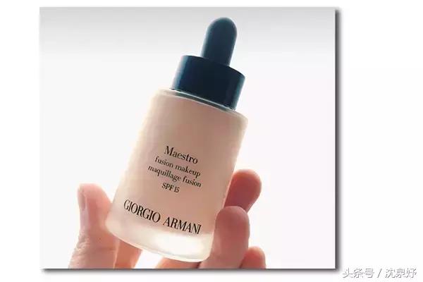 日常基础彩妆需要哪些化妆用品,还有哪些实用的化妆包