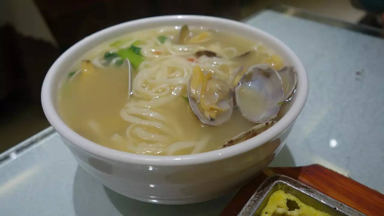 大连哪个区吃住最便宜,大连吃住玩一体的地方