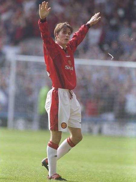 贝克汉姆凭什么被人称为万人迷,万人迷贝克汉姆生涯五大进球