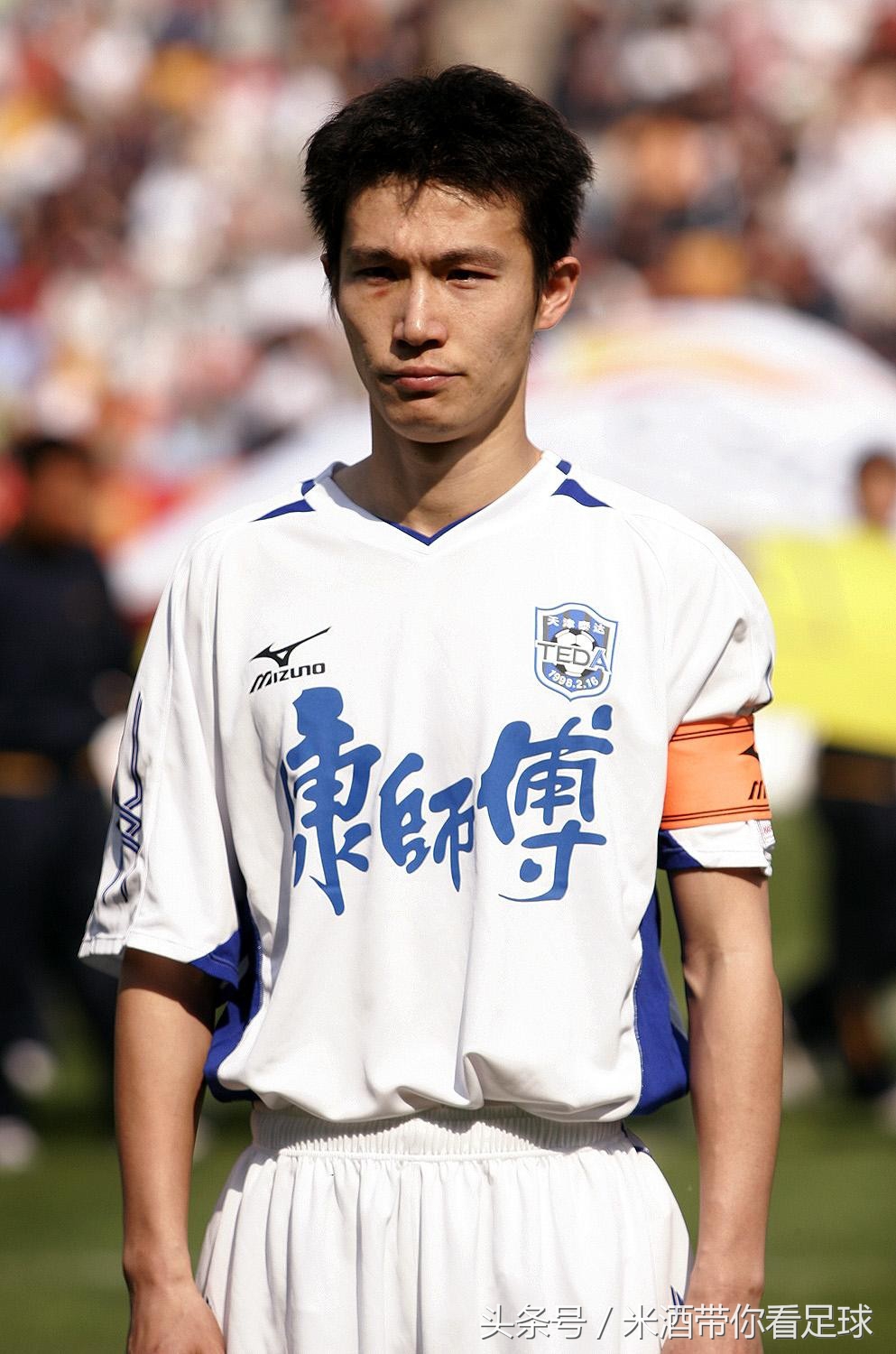 队长袖标蓝色,队长袖标用什么代替