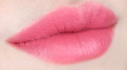 玫瑰色口红唇膏,不沾口红玫瑰色