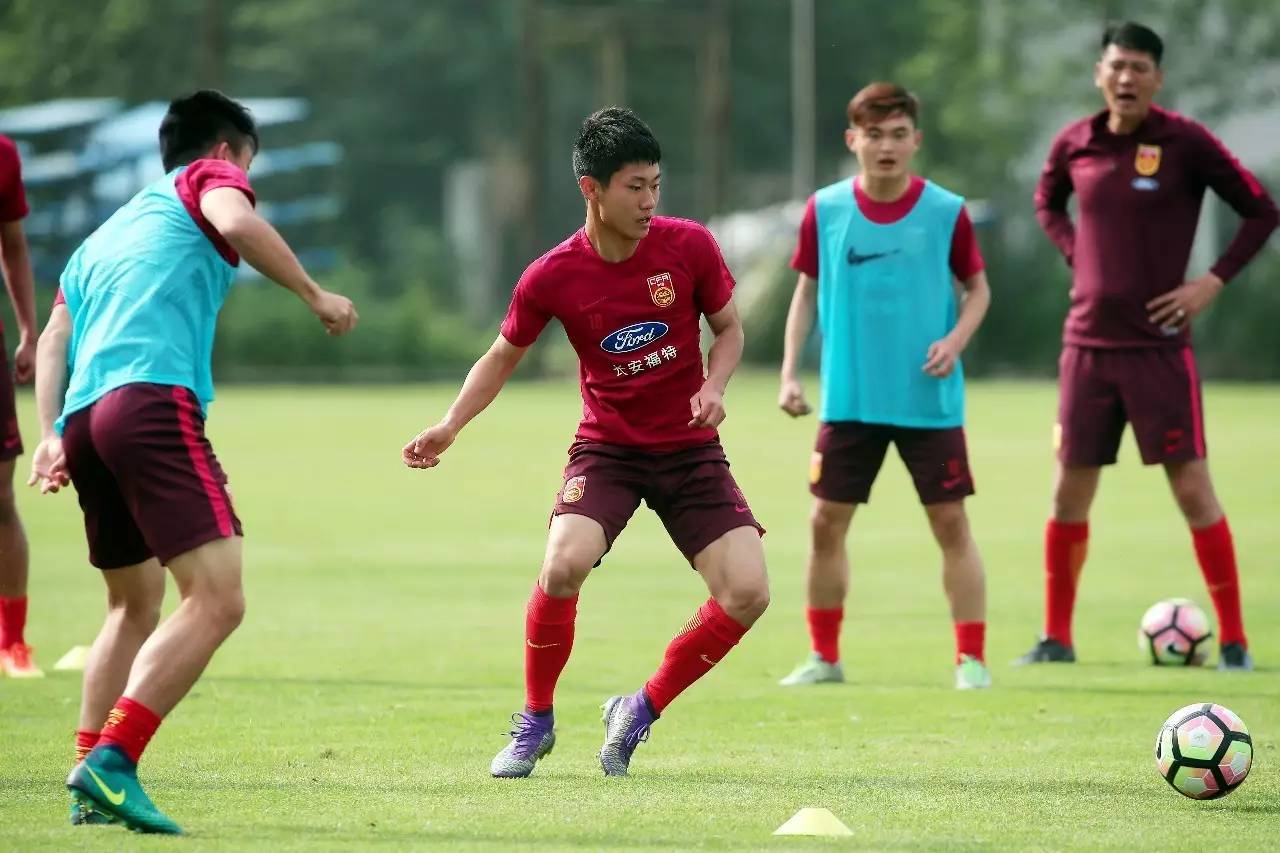 U系列-U20男足西安集训马达洛尼强调“希望”