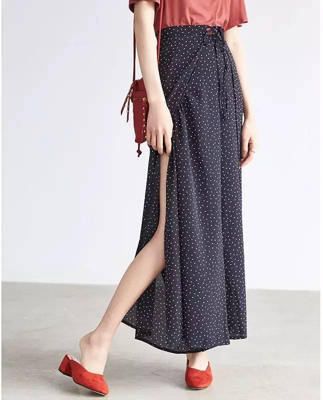 淘宝女生短袖哪个店的衣服质量好,有没有什么推荐的淘宝衣服店