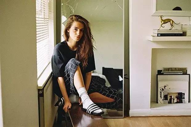 便宜又好看的潮鞋拖鞋,今年最潮的鞋夏季拖鞋