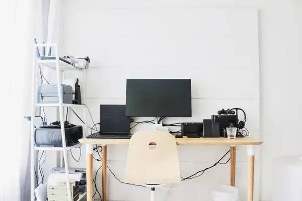 花5000改造ins风出租屋,上海一个改造出租屋loft的女孩