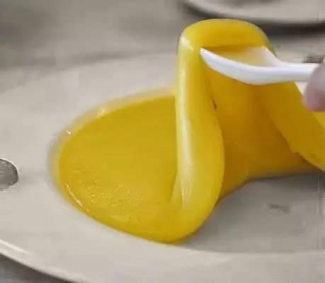 中国夺宝奇兵：圆明园有具男尸命根子丢了，唯一线索是瓶花露水