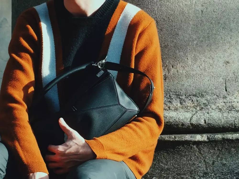 一款包包用了很多年还是无可替代,一个包能用一辈子的牛皮品牌