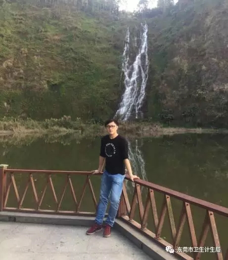 有“胆大+心细+颜值+单身”这样的男物种吗？东莞医院有！数量超过一个营！