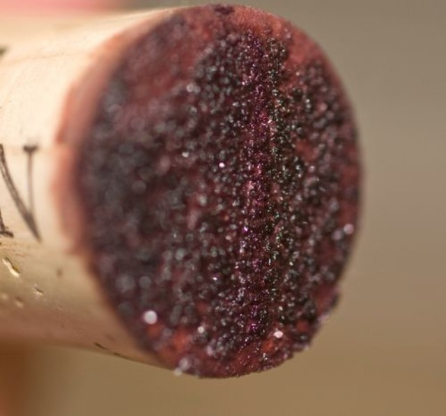 正宗葡萄酒是酸的吗,正宗的葡萄酒酸的