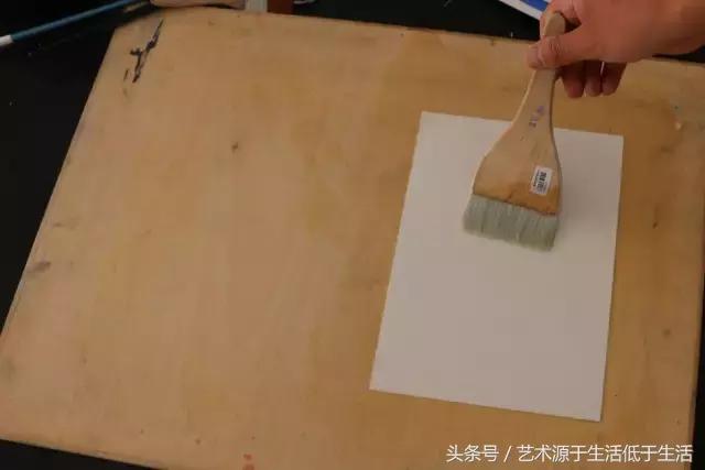 水彩画怎么铺底色,水彩画如何涂匀