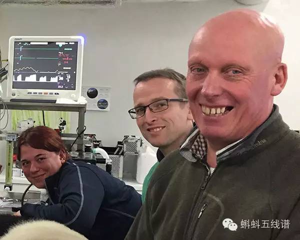 震惊众人的片段,惊呆众人的现场