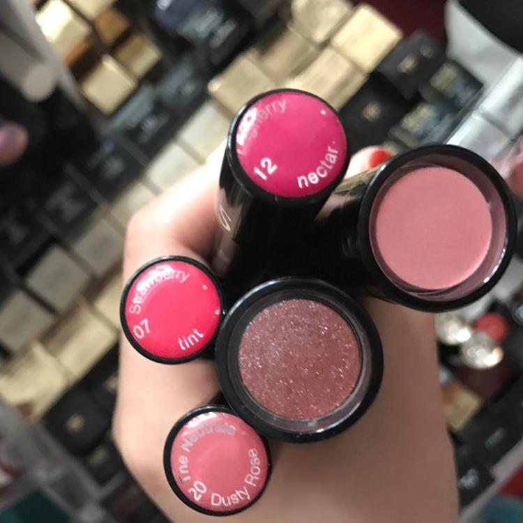 fentybeauty唇釉丝芙兰,丝芙兰唇釉HOURGLASS