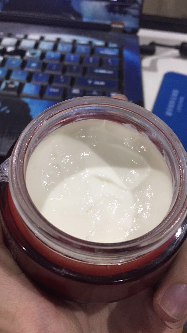 与sk2神仙水价格差不多的东西,sk2神仙水和大红瓶一起用有必要吗