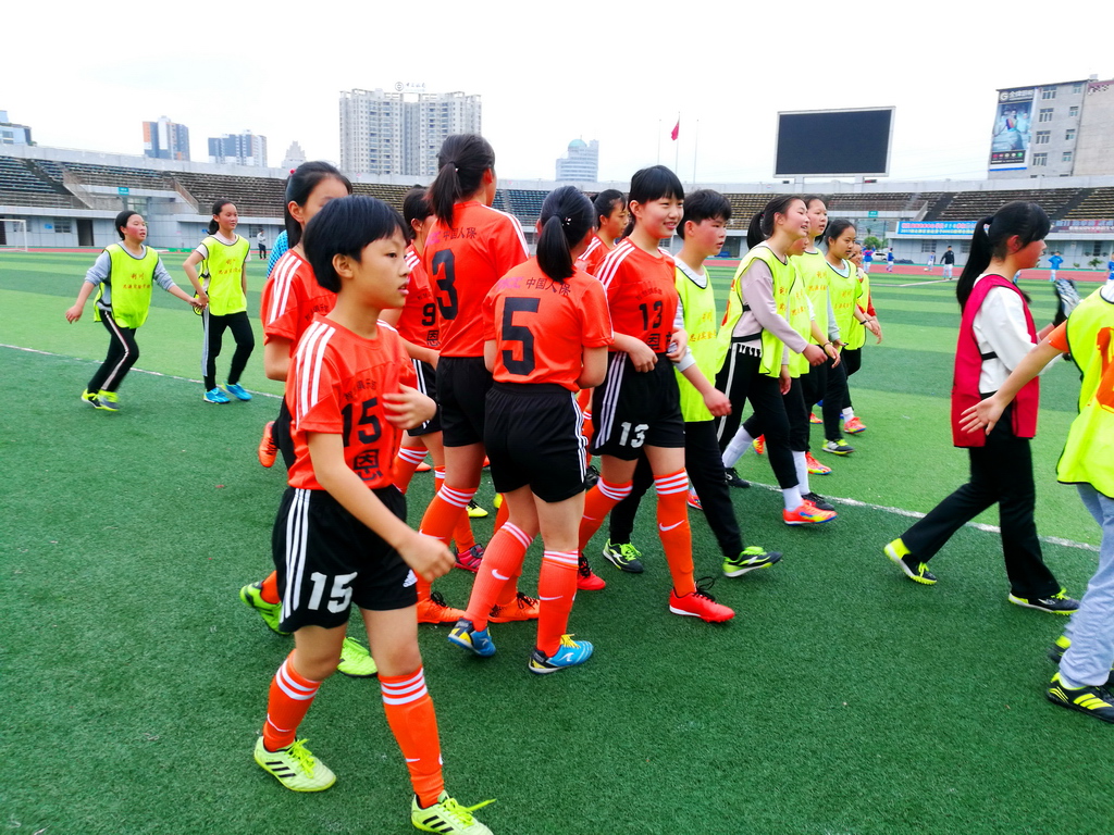 恩施青少年足球比赛2024名单,恩施奔跑吧少年足球比赛