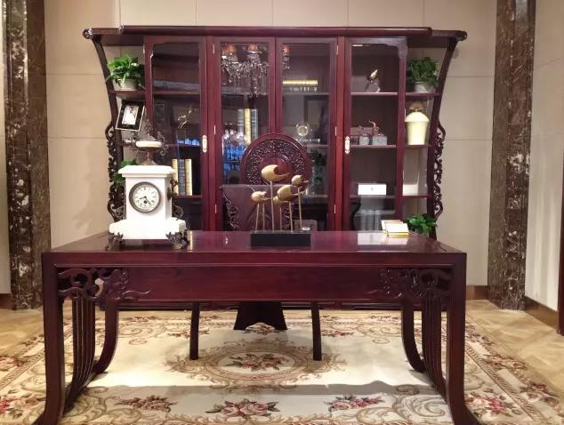 30秒教你选家具,五件红木家具正确摆放