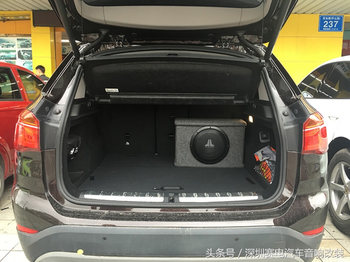 宝马x1改伊顿音响,宝马x1音响改装三分频