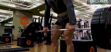 雄壮腿部大肌群加强训练：6个动作增强腿部力量提升运动质量