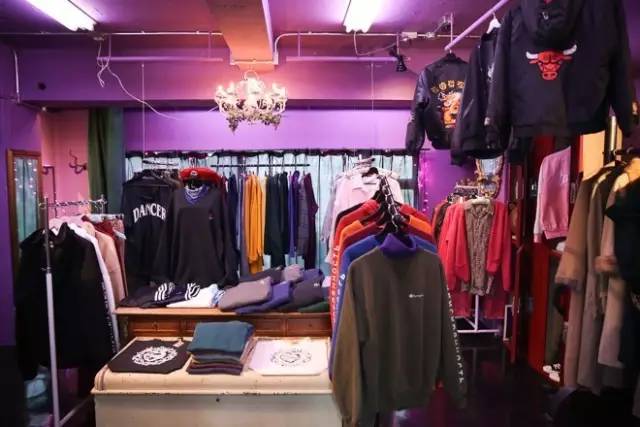 潮流穿搭在哪买衣服,潮人出没的衣服网上怎么买