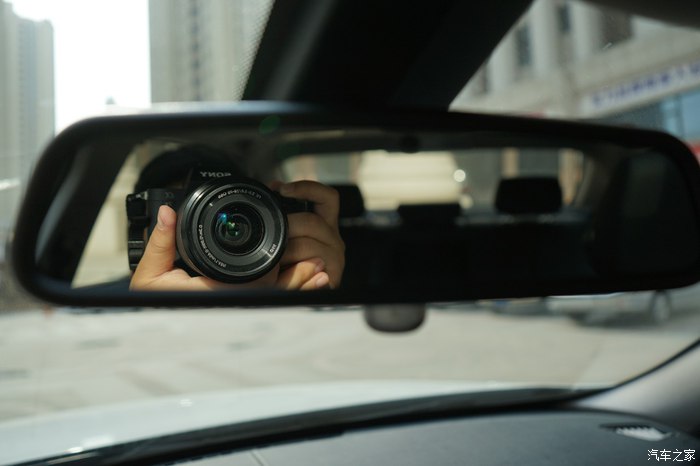 2017款宝马320lim运动试驾,19款宝马320lim运动曜夜版