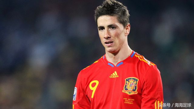 托雷斯为啥19岁当队长,托雷斯平凡之路