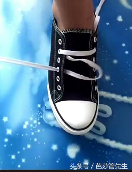 帆布鞋好看花式鞋带系法,帆布鞋也能走出高姿态