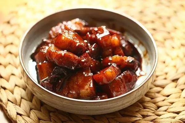 怎么烧出软烂的红烧肉,红烧肉软糯入口即化