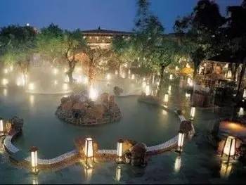 外地人有福了!是谁整理的这本青岛玩乐指南?我要奖励他!