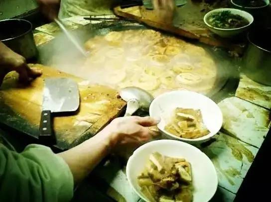 你地，卤煮地，哪边地有？