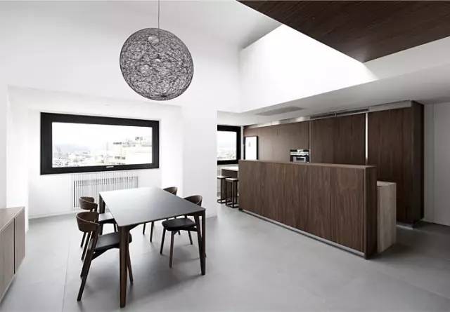 大白墙贵怎么办,家庭都是大白墙不好吗