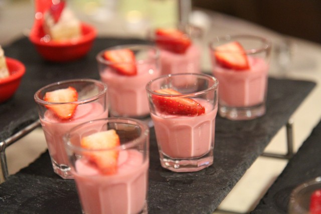 嫲嫲叹世界之浦尽澳门蚝门夜宴、健康轻食扶墙半自助餐