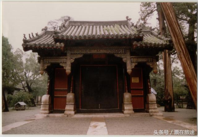 山东曲阜孔府开城门仪式,曲阜孔府大门前景区图片